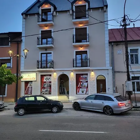 Lux Apartmani Bajova Cetinje Exterior photo
