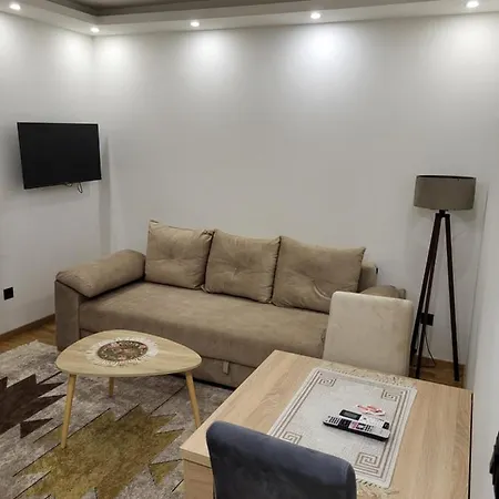 Lux Apartmani Bajova Cetinje Exterior photo