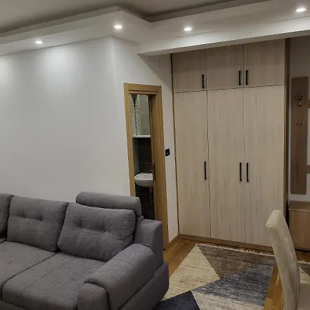 Lux Apartmani Bajova Cetinje Exterior photo