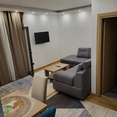 Lux Apartmani Bajova Cetinje Exterior photo